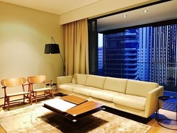 OUE Twin Peaks (D9), Condominium #180318802